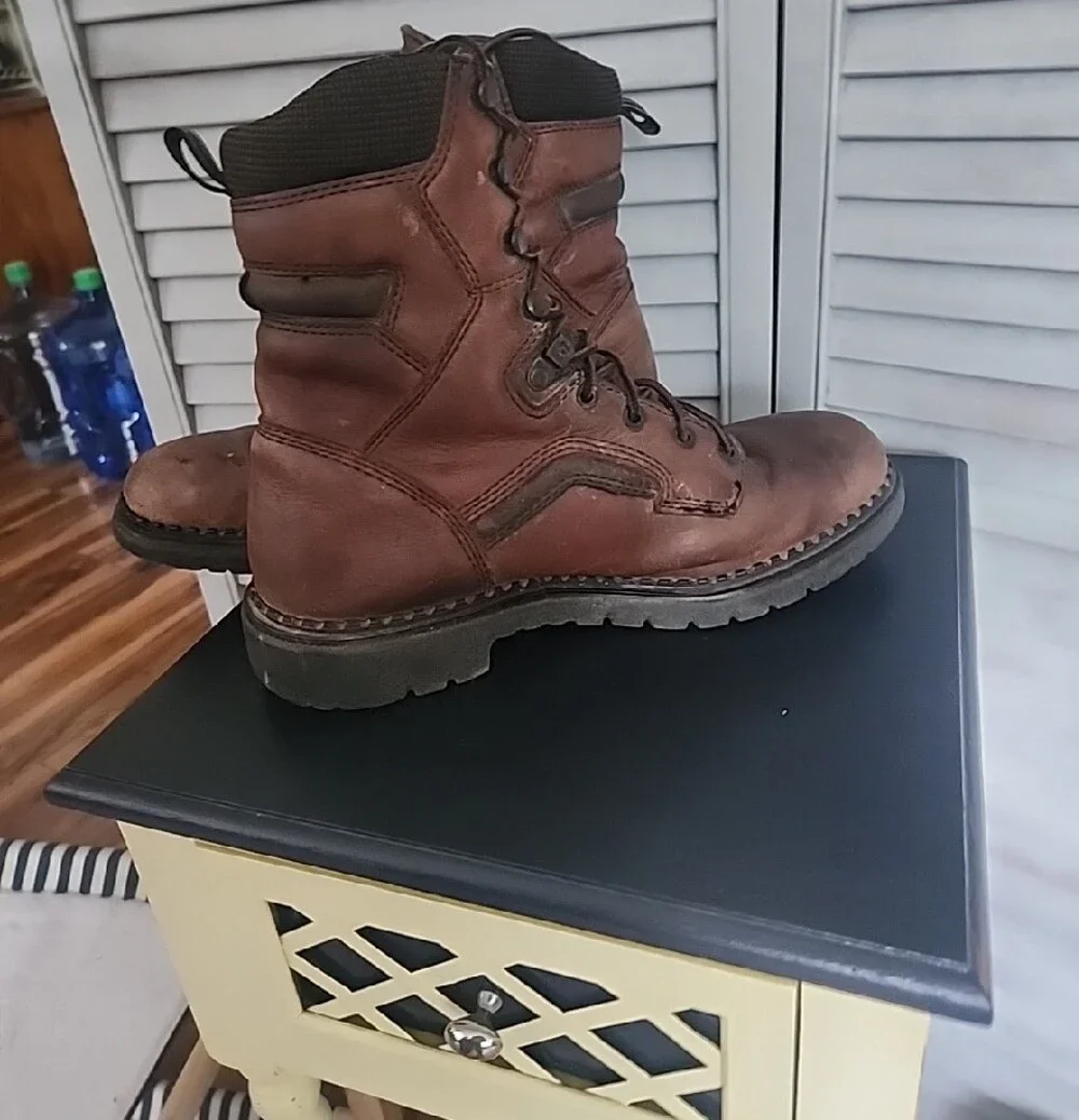 Men's Brown Leather Work Boots - Rugged Lace-Up 8